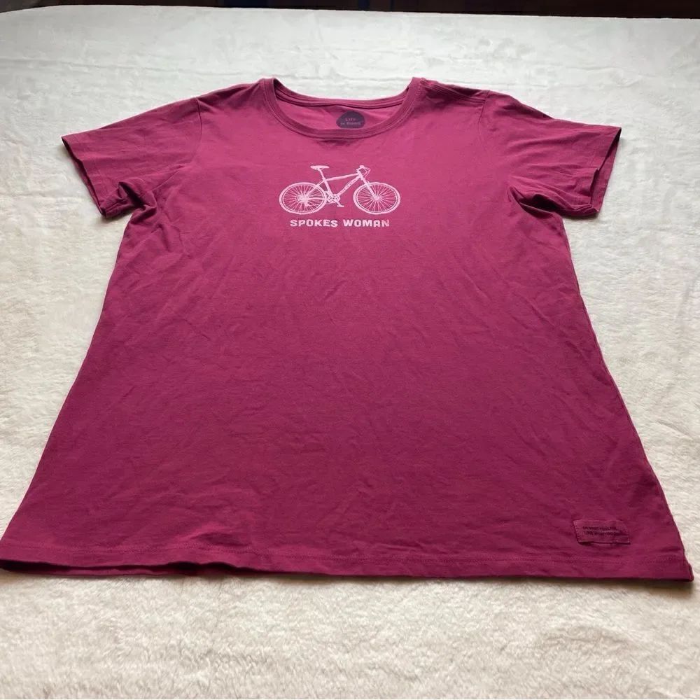 Life Is Good Wine Colored Short Sleeve T-shirt “Spokes Woman” Graphic Size Large